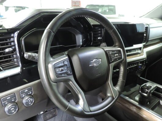 2024 Chev Silverado Duramax Gray 040