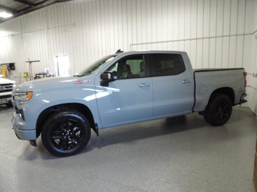 2024 Chevrolet Silverado Slate Gray 004