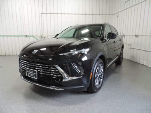 2025 Buick Envision Black 001