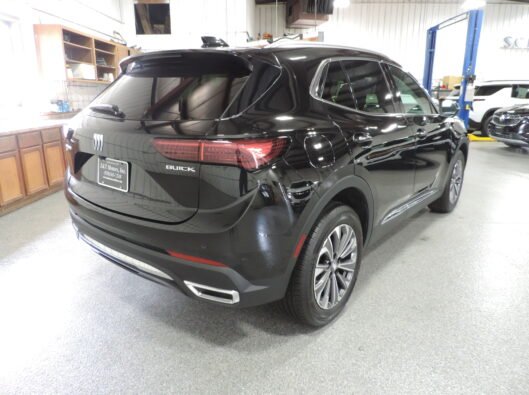 2025 Buick Envision Black 021