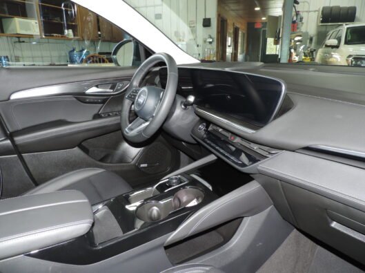 2025 Buick Envision Black 026