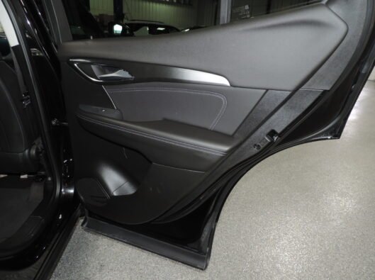 2025 Buick Envision Black 027