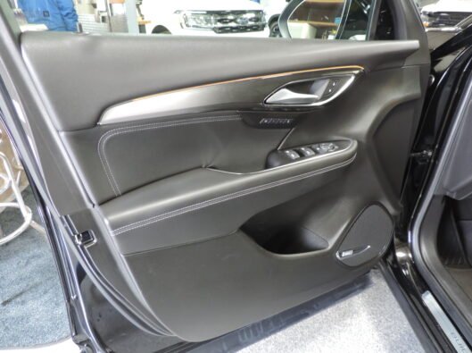 2025 Buick Envision Black 033