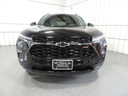 2025 Chev Trax RS Black 005