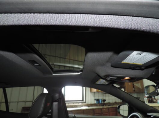 2025 Chev Trax RS Black 025