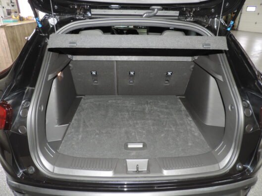 2025 Chev Trax RS Black 028