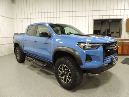 2025 Chevrolet Colorado ZR2 011