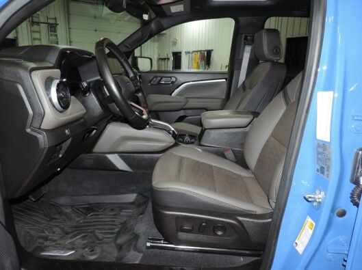 2025 Chevrolet Colorado ZR2 045