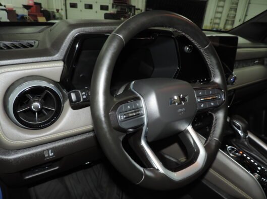 2025 Chevrolet Colorado ZR2 047