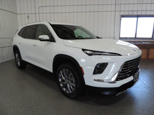 2025Buick Enclave White 009