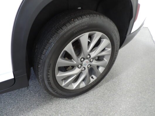 2025Buick Enclave White 015