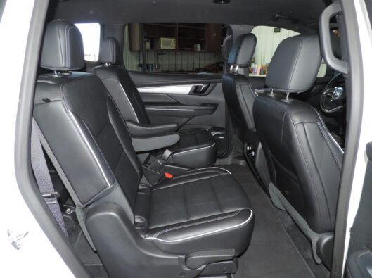 2025Buick Enclave White 028