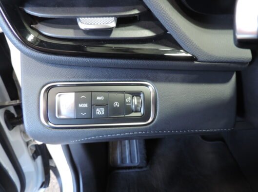 2025Buick Enclave White 041