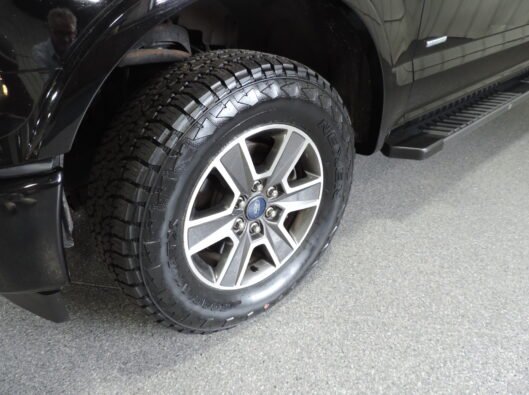 2017 Ford F150 016