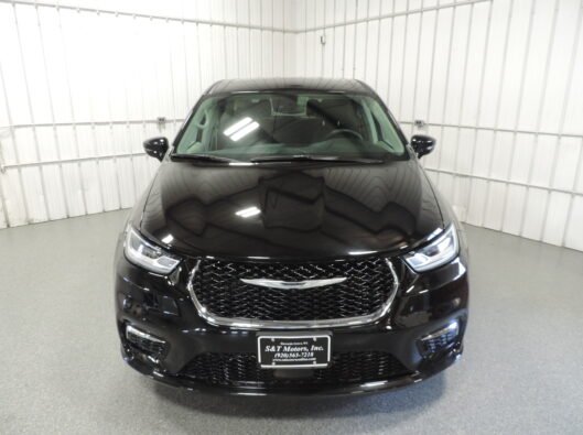 2024 Chrysler Pacifica 004