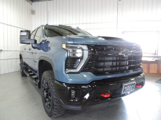 2025 HD 3500 LTZ Silverado 008