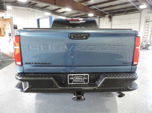 2025 HD 3500 LTZ Silverado 024