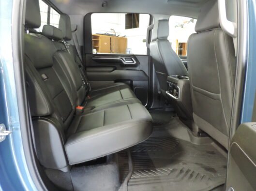 2025 HD 3500 LTZ Silverado 035