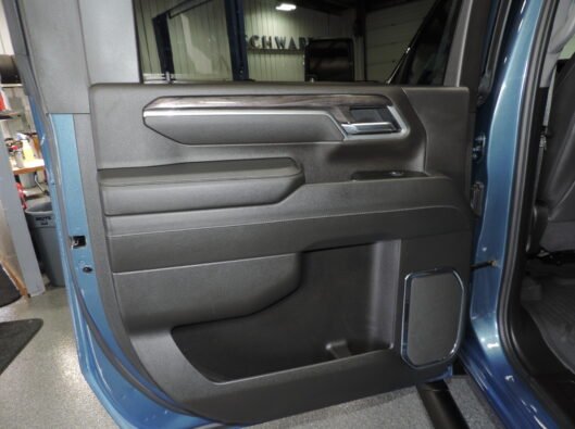 2025 HD 3500 LTZ Silverado 038
