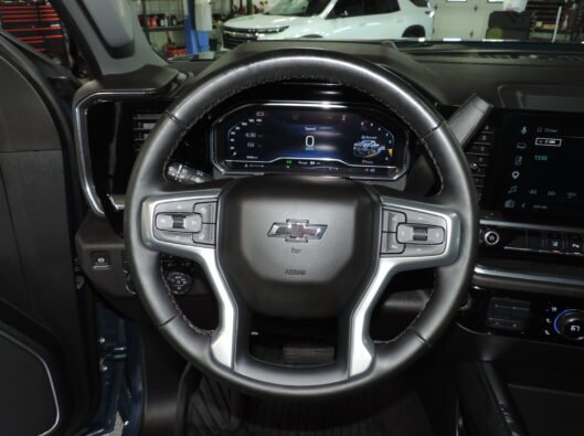 2025 HD 3500 LTZ Silverado 046