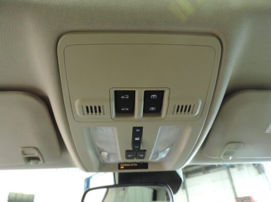 2015 Cadillac SRX 048