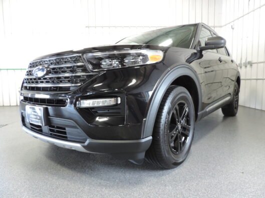 2023 Ford Explorer Black 010