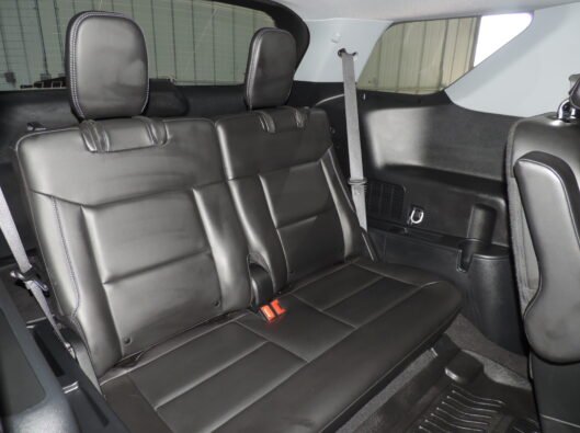2023 Ford Explorer Black 024
