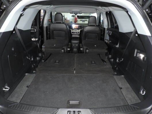 2023 Ford Explorer Black 028