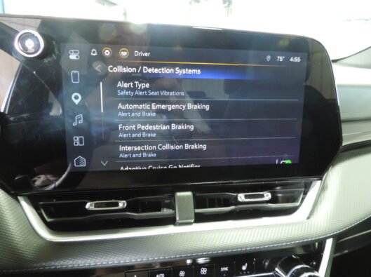 2025 Chevrolet Equinox Cacti Green 046