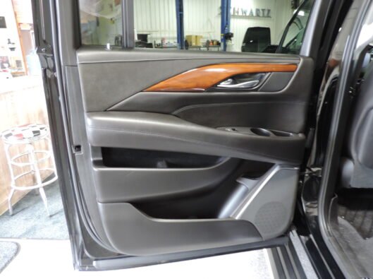 2019 Cadillac Escalade 037