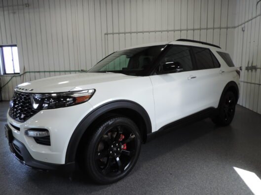 2023 Ford Explorer ST White 002