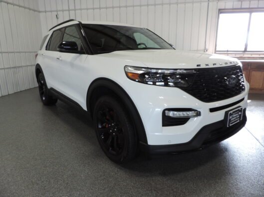 2023 Ford Explorer ST White 010