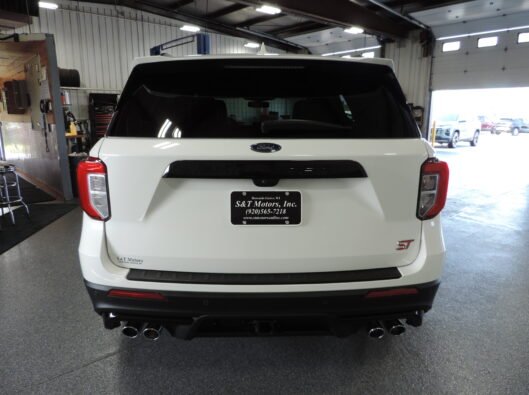 2023 Ford Explorer ST White 018