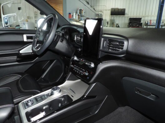 2023 Ford Explorer ST White 027