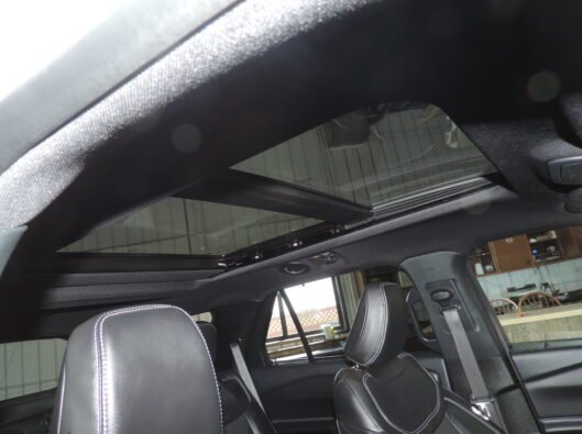 2023 Ford Explorer ST White 028