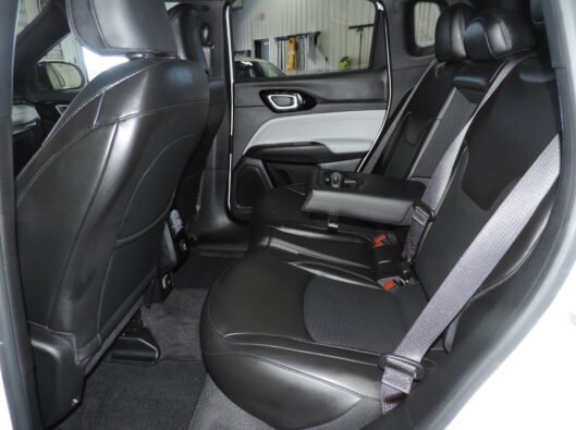 2023 Jeep Compass White 034