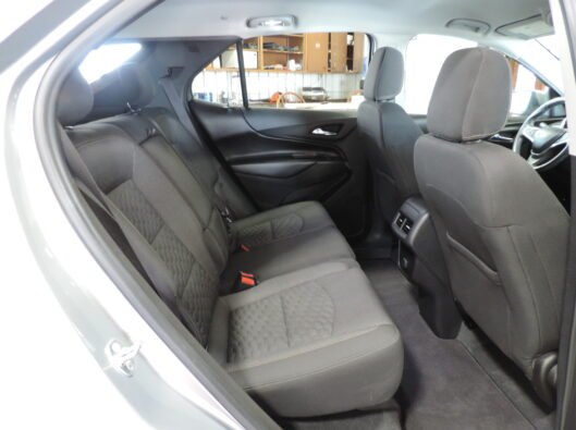 2018 Chev Equinox tan 025