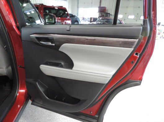 2020 Toyota Highlander 028