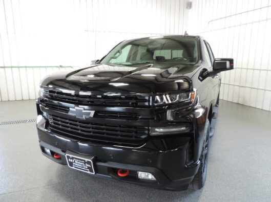 2022 Chev Silverado Black 004