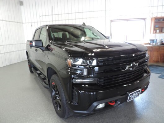2022 Chev Silverado Black 006