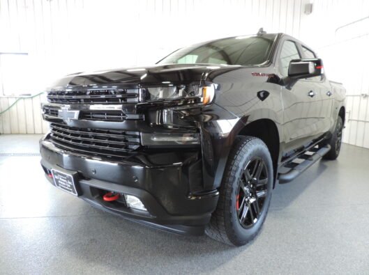 2022 Chev Silverado Black 009