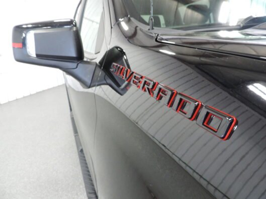 2022 Chev Silverado Black 013