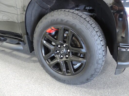 2022 Chev Silverado Black 014
