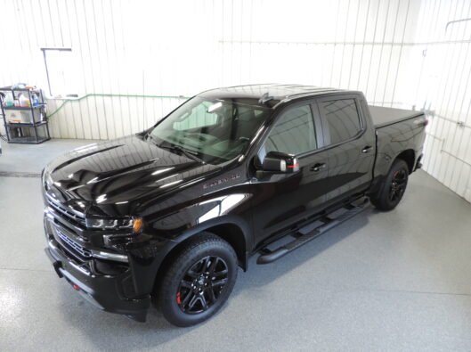 2022 Chev Silverado Black 020