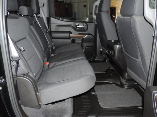 2022 Chev Silverado Black 035