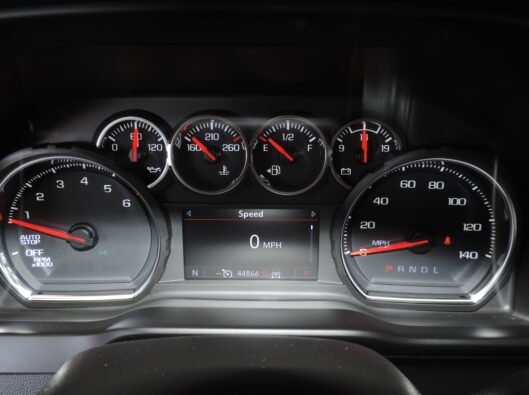 2022 Chev Silverado Black 049