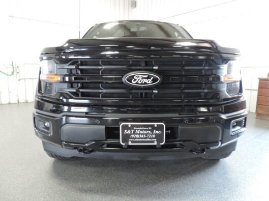 2023 Ford Black F150 008