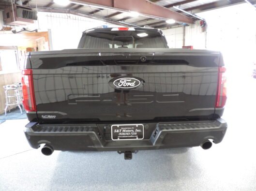 2023 Ford Black F150 019
