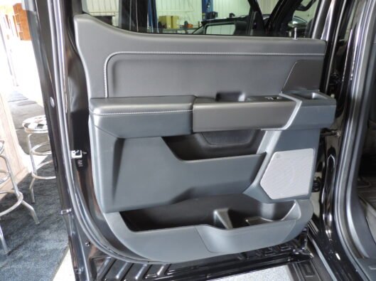2023 Ford Black F150 036
