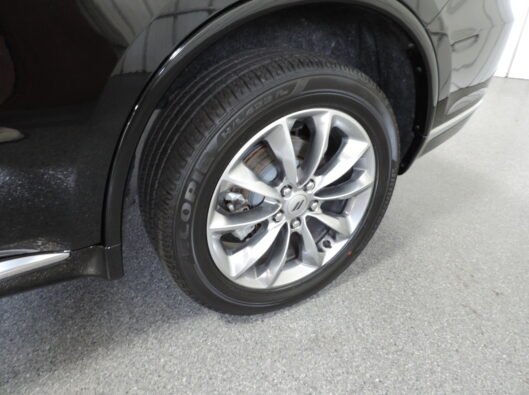 2024 Dodge Durango & 2020 GMC Acadia 016